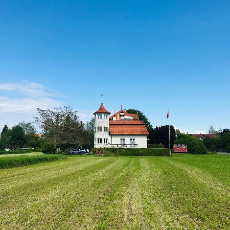 Ferienwohnung Am Rhein Taegerwilen ภายนอก รูปภาพ